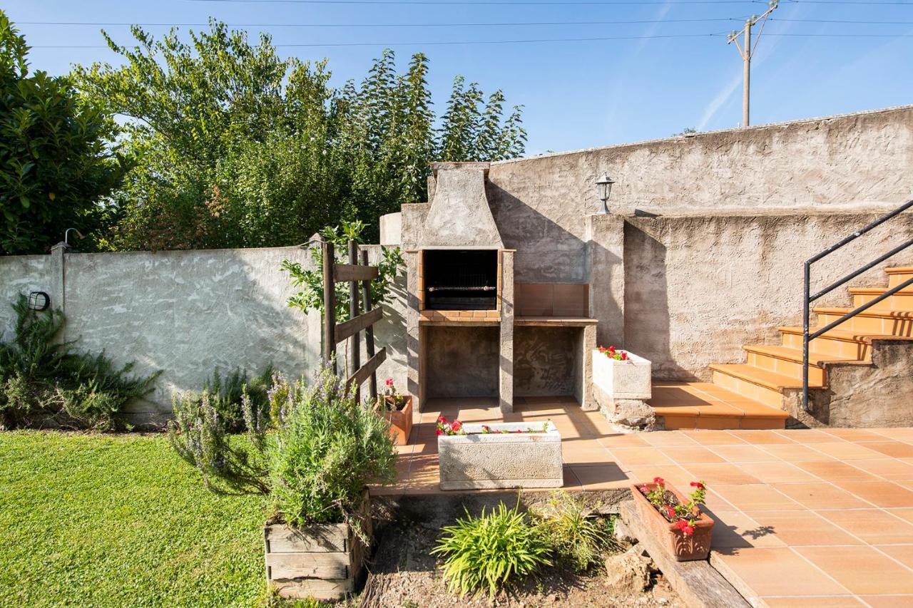 Casa Rural, Can Cirera Serinya Exterior photo