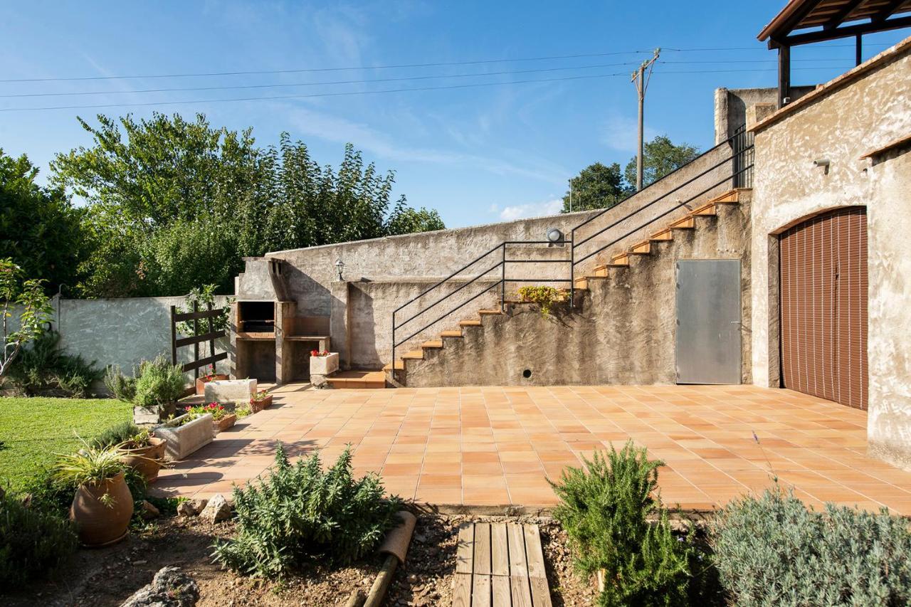 Casa Rural, Can Cirera Serinya Exterior photo